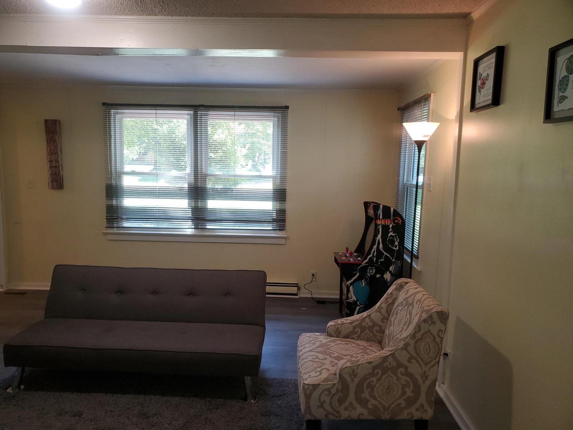 Private Single Level Standalone House Large Lot - 3 Bedrooms Charlotte Esterno foto