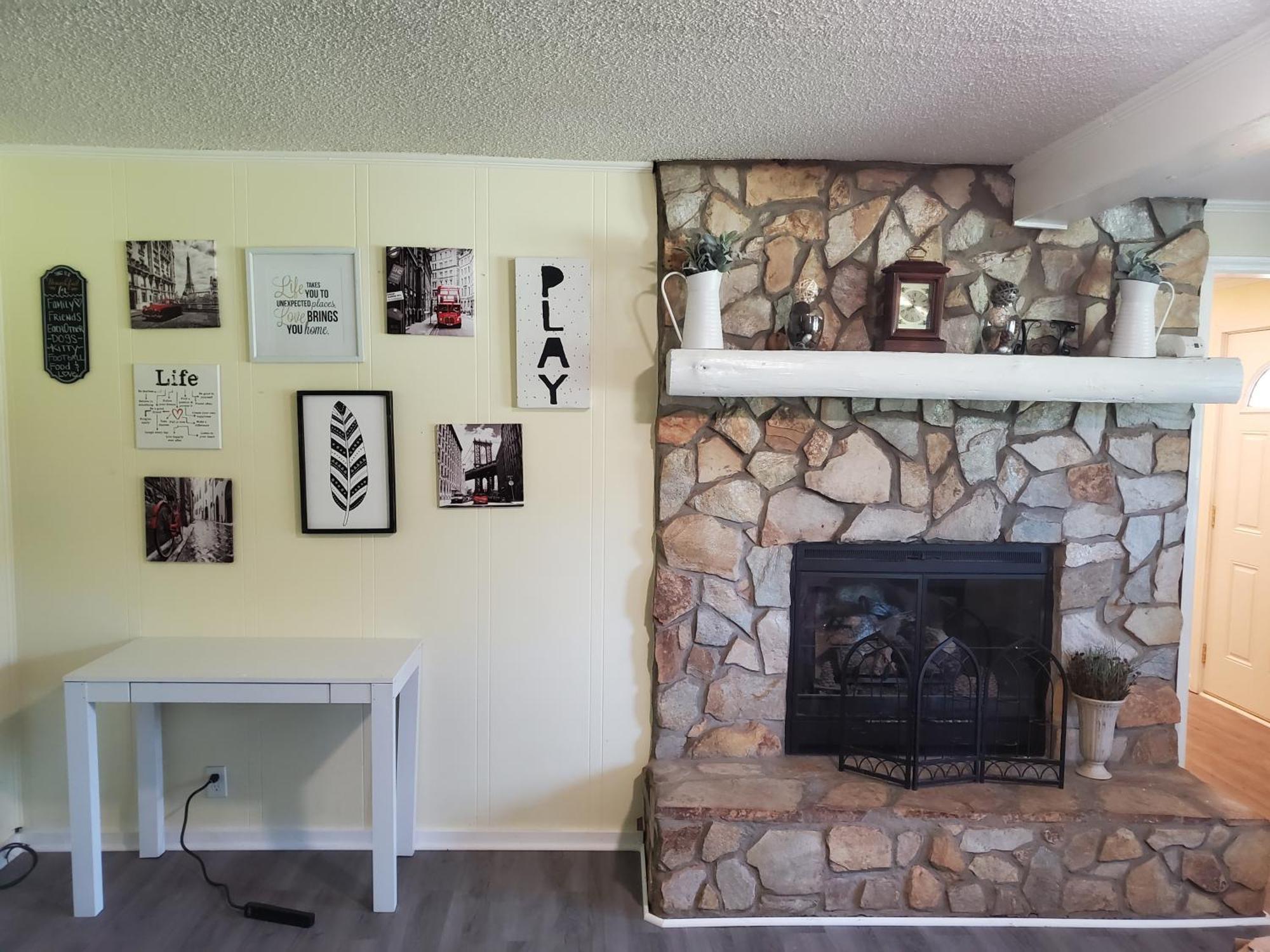 Private Single Level Standalone House Large Lot - 3 Bedrooms Charlotte Esterno foto