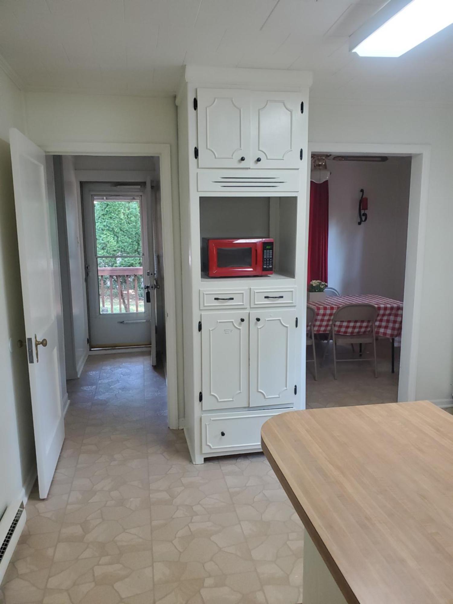 Private Single Level Standalone House Large Lot - 3 Bedrooms Charlotte Esterno foto